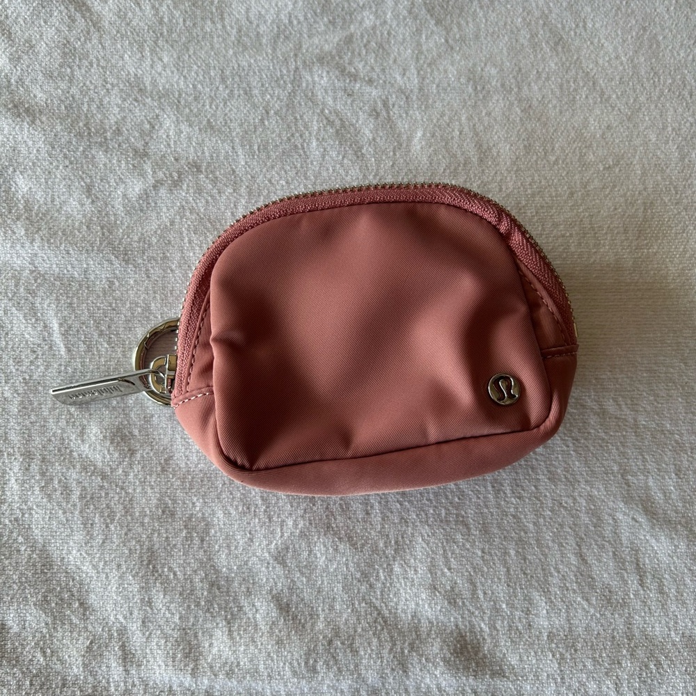 LULULEMON Nano Everything Belt Bag